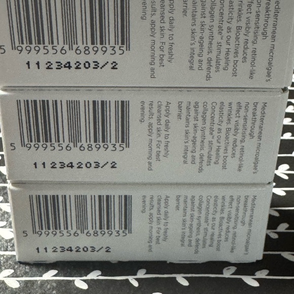 3 Queen Serum 5ml each - Picture 3 of 3